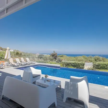 Chloe Luxury Villa